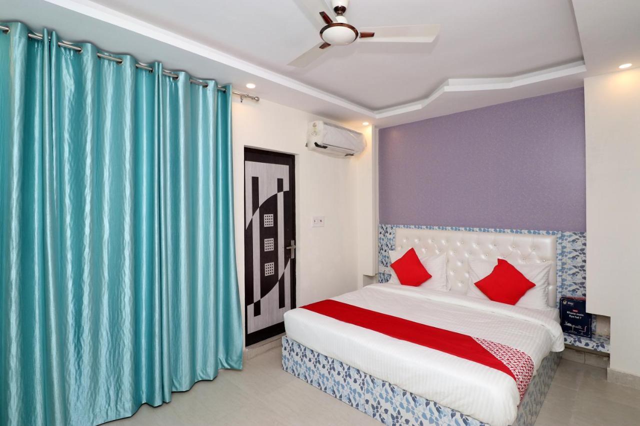 Oyo 25130 Hotel Royal Inn New Delhi Exteriör bild
