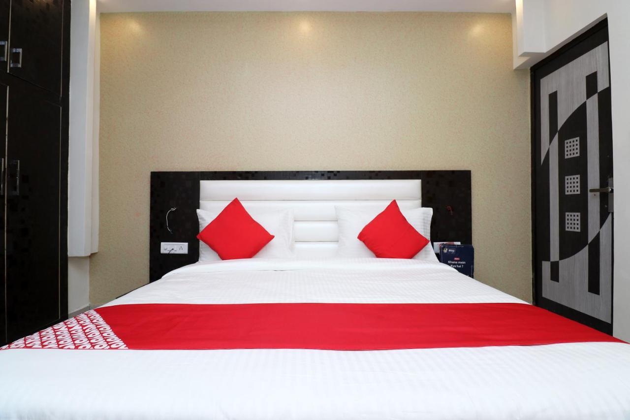 Oyo 25130 Hotel Royal Inn New Delhi Exteriör bild